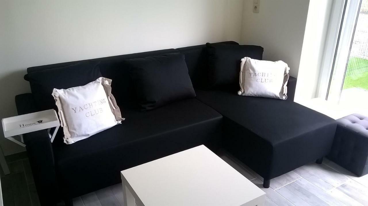 Vakantiestudio Melroce Villa เบรเดเน ภายนอก รูปภาพ